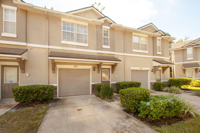 4010 Augustine Green Ct, Jacksonville, FL 32257