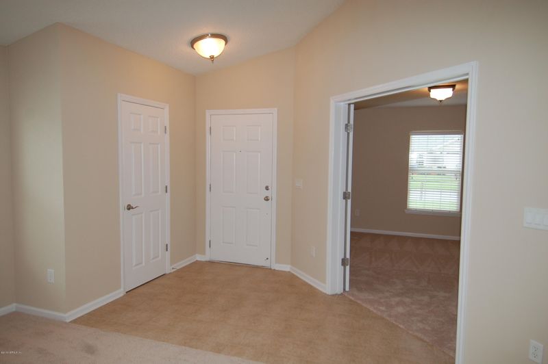 4015 Cedar Bluff Ln, Jacksonville, FL 32226