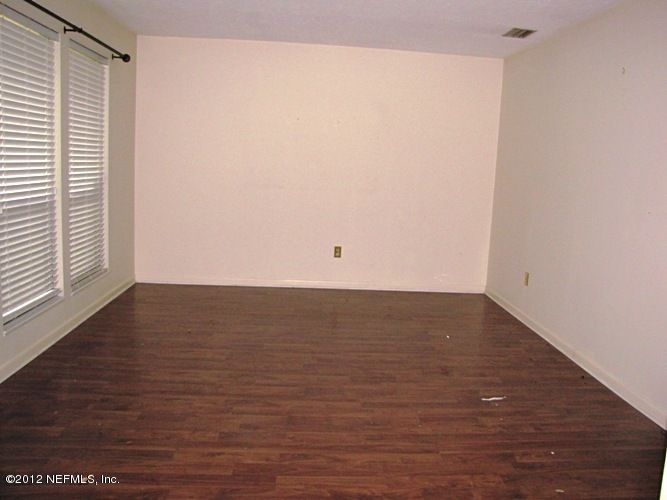 4018 Old Mill Cv E, Jacksonville, FL 32277