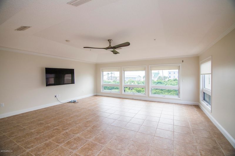 402 Seagate Ln S, St Augustine, FL 32084