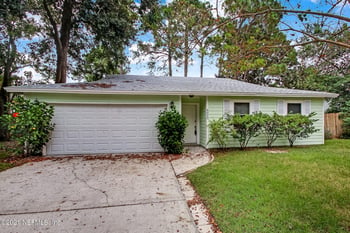 4025 Demery Dr W, Jacksonville, FL 32250