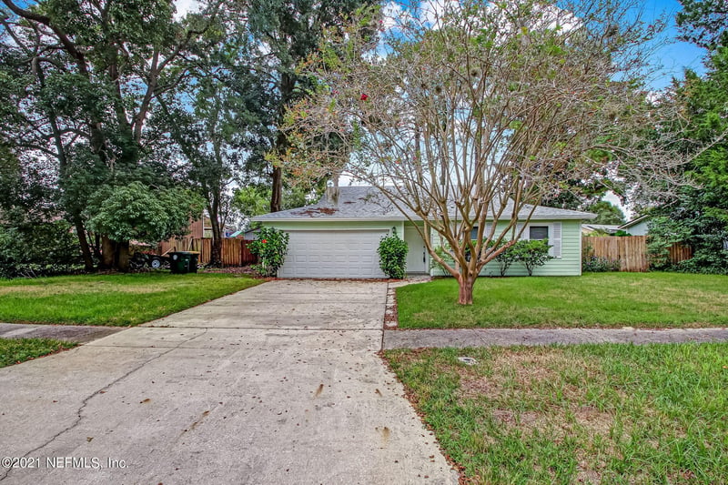 4025 Demery Dr W, Jacksonville, FL 32250