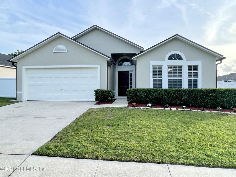 4025 Half Moon Cir, Middleburg, FL 32068