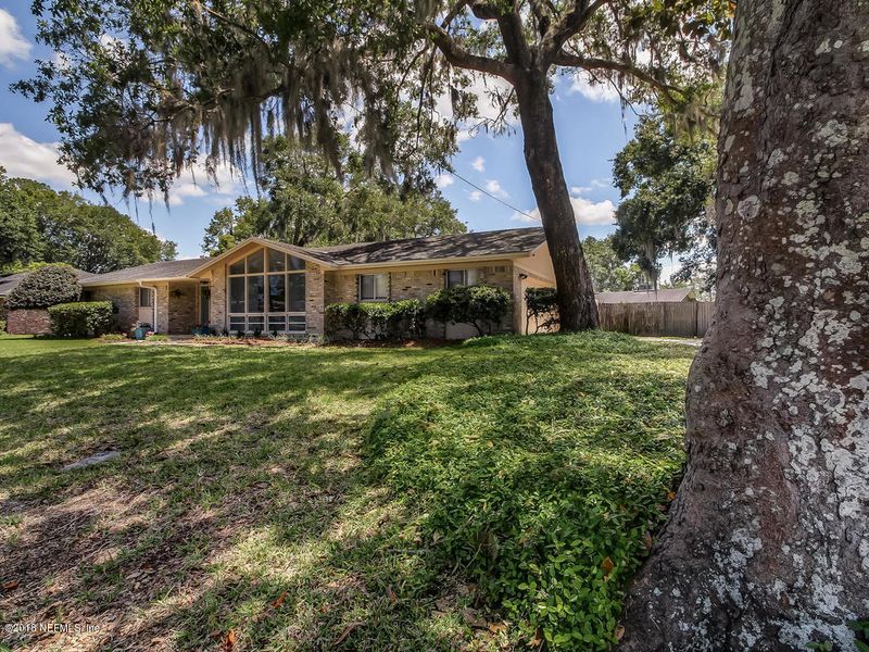 4028 San Servera Dr N, Jacksonville, FL 32217