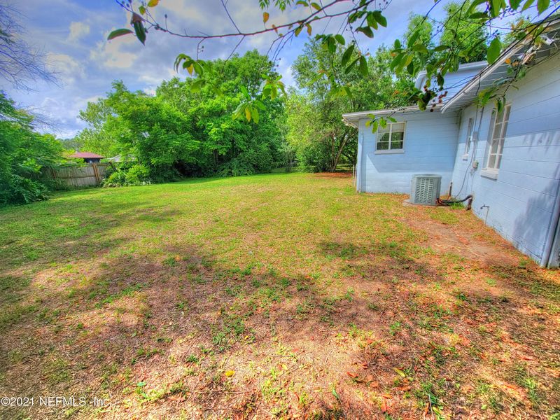 4028 Skycrest Dr, Jacksonville, FL 32246
