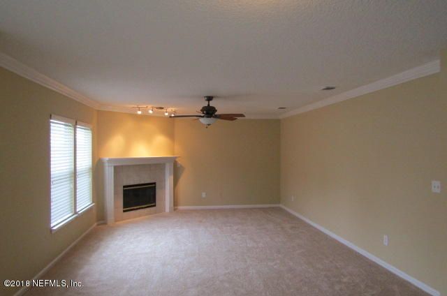 4032 White Bark Plantation Dr, Middleburg, FL 32068