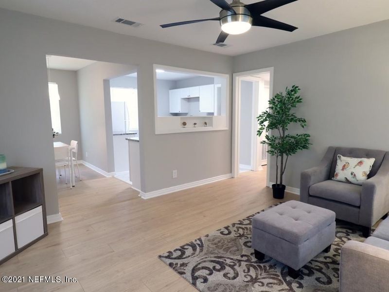 4034 Jammes Rd, Jacksonville, FL 32210