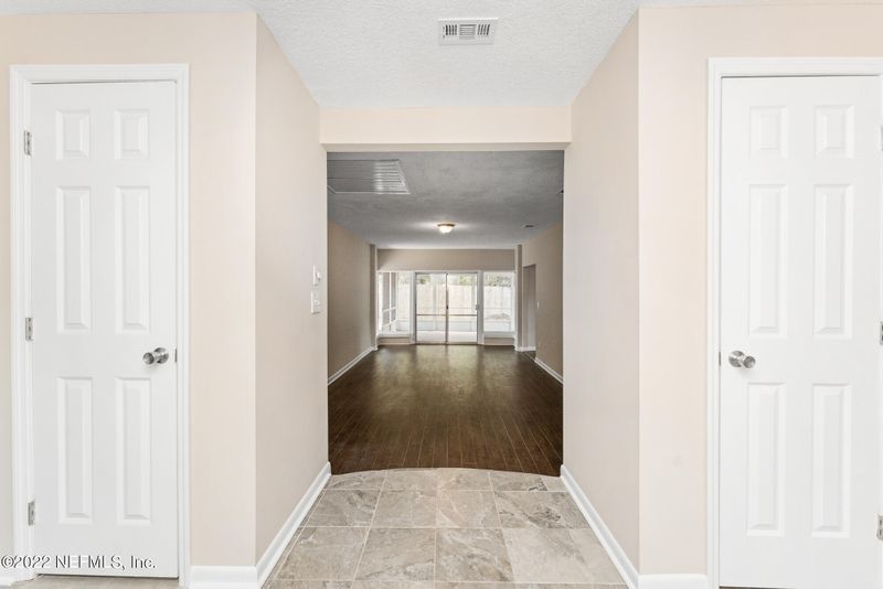 4035 Schirra Dr, Jacksonville, FL 32277