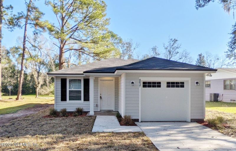 4037 Leonnie Rd, Jacksonville, FL 32209