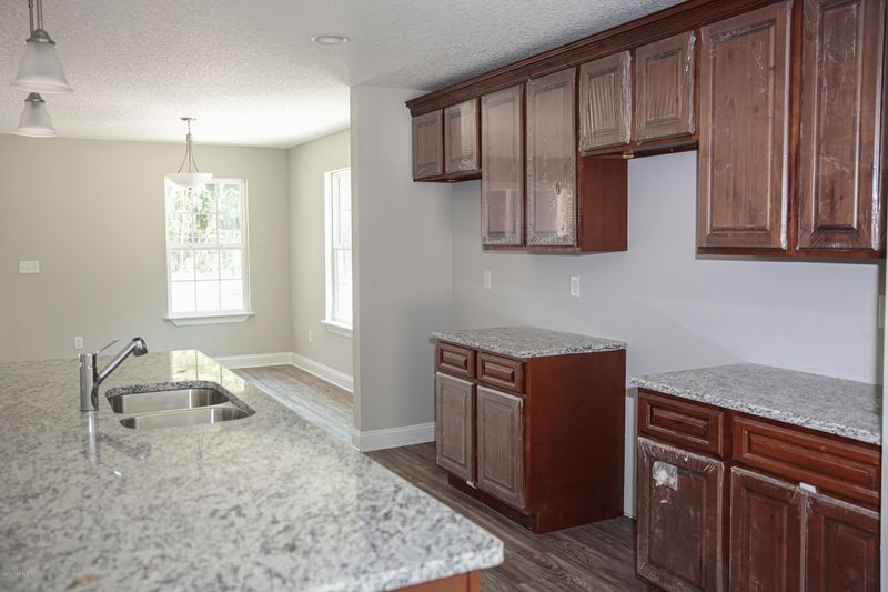 4038 Kelly St, Jacksonville, FL 32207