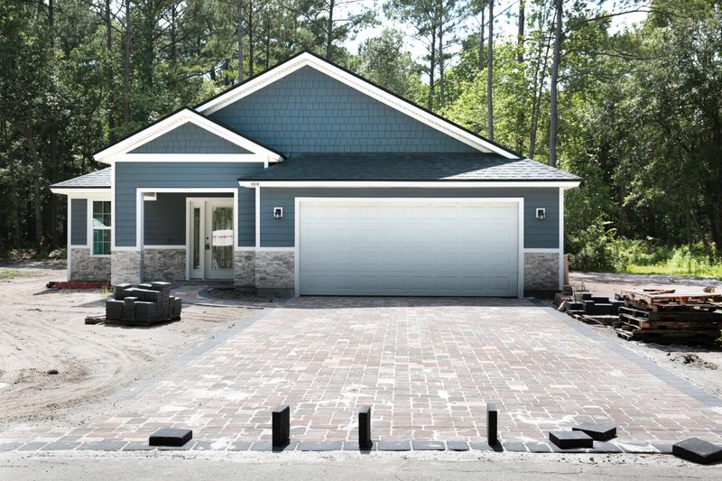 4038 Kelly St, Jacksonville, FL 32207