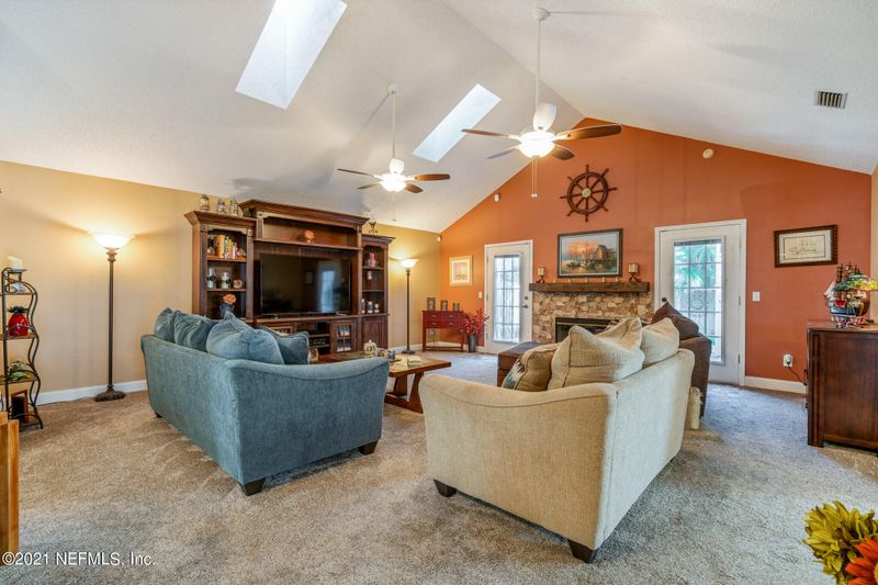 404 Village Dr, St Augustine, FL 32084