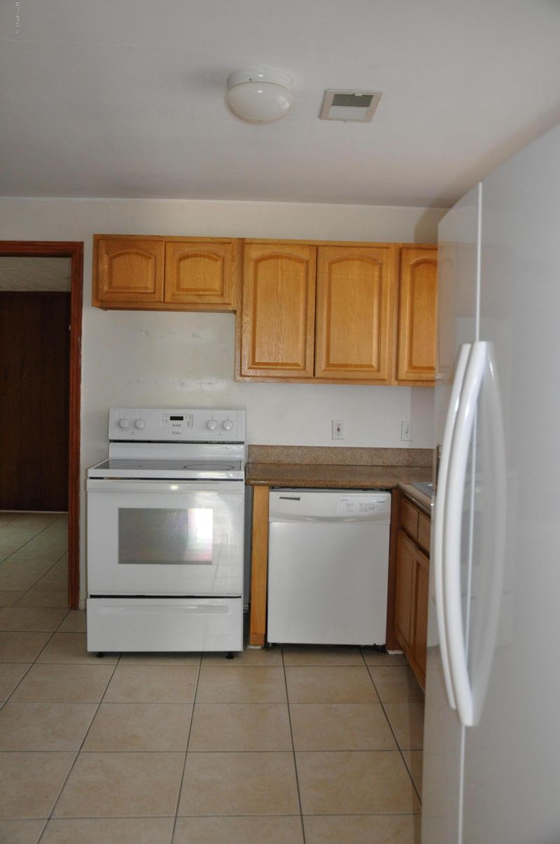 405 N 17th Ave, Jacksonville Beach, FL 32250
