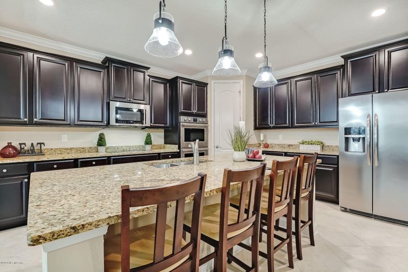 406 Grant Logan Dr, St Johns, FL 32259
