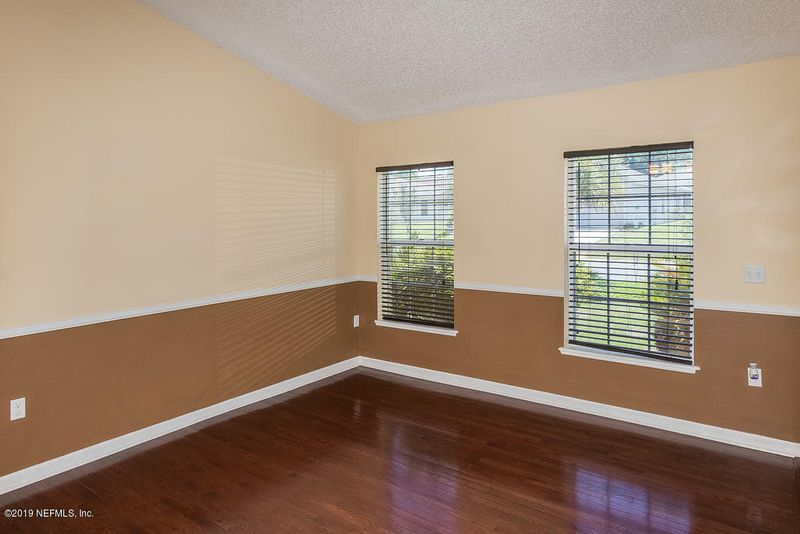 4064 Half Moon Cir, Middleburg, FL 32068