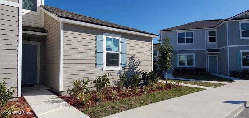 4068 Oak Mill Rd, Orange Park, FL 32065