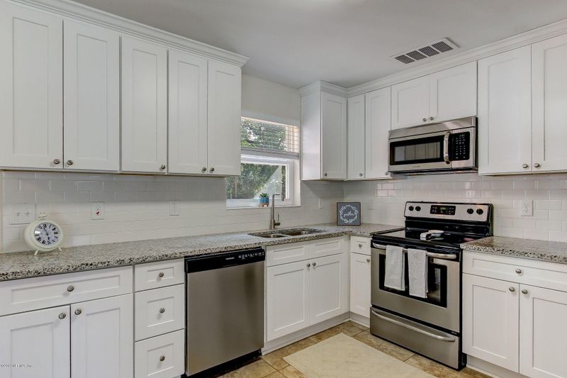 4078 Conga St, Jacksonville, FL 32217