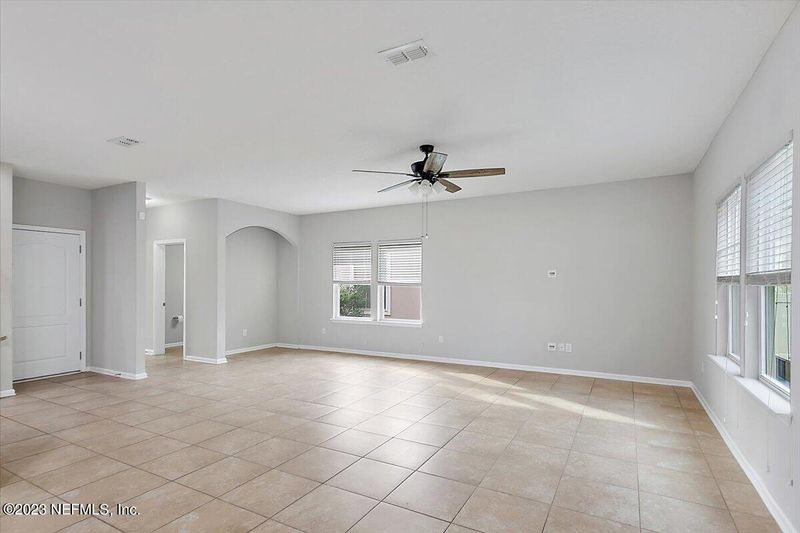 408 Forest Meadow Ln, Orange Park, FL 32065