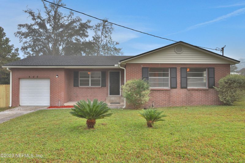 409 Libra Ln, Orange Park, FL 32073