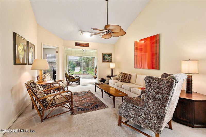 409 Lower 36th Ave S, Jacksonville Beach, FL 32250