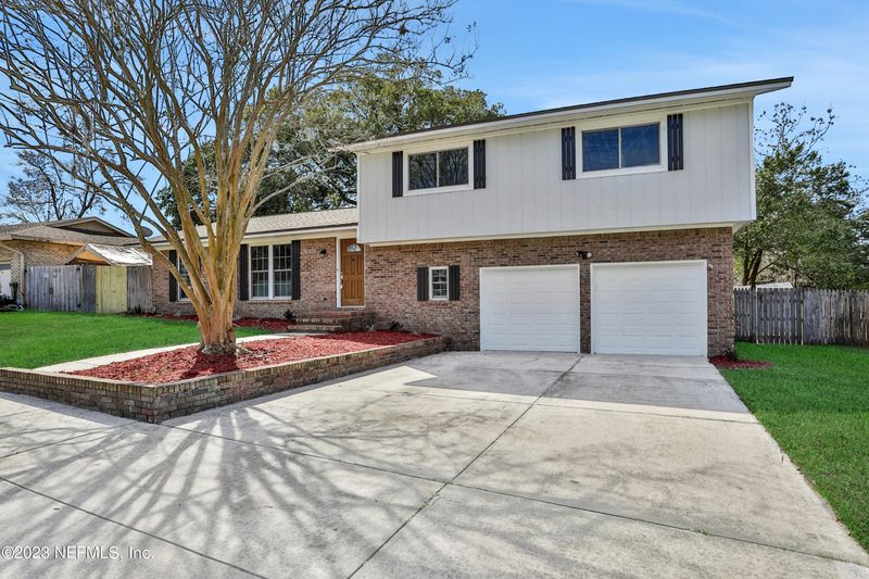 4092 Briarforest Rd W, Jacksonville, FL 32277