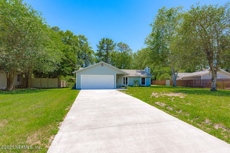 410 Lucys Ln, Orange Park, FL 32003