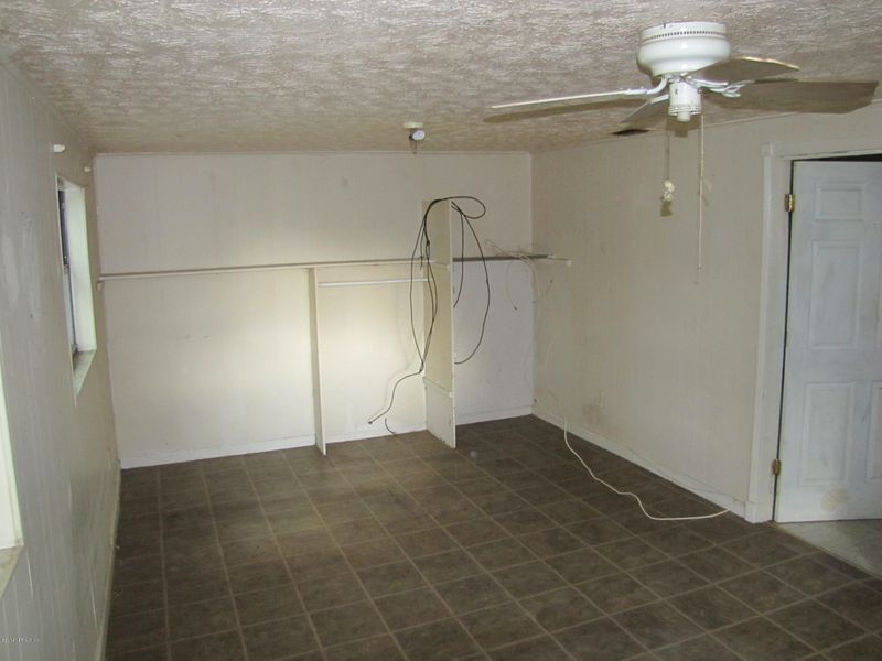 410 Madeira Dr, Orange Park, FL 32073