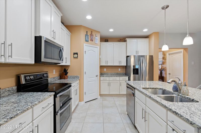 411 Samara Lakes Pw, St Augustine, FL 32092