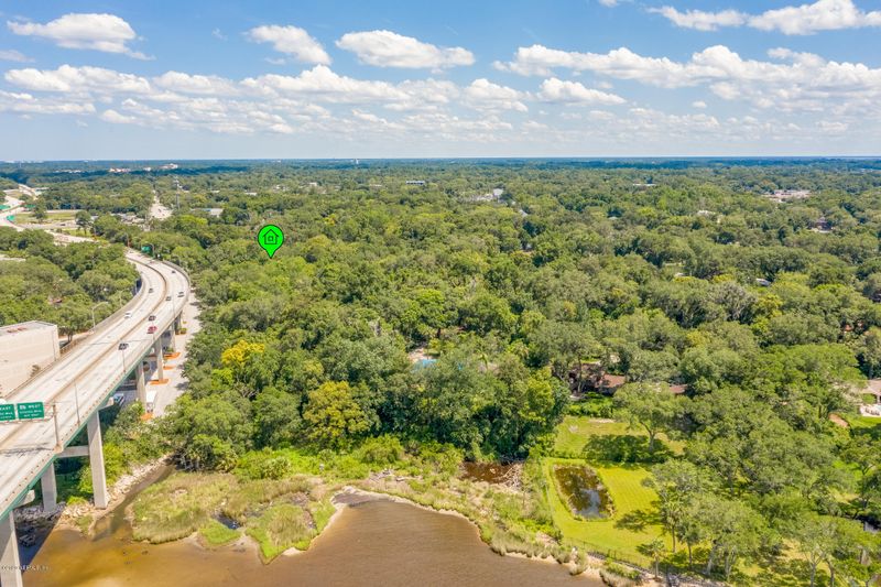 4111 Halliday Ln, Jacksonville, FL 32207
