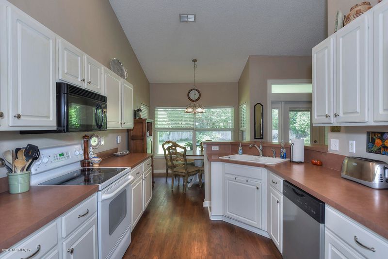 412 Bridgeview Ter, Jacksonville, FL 32259