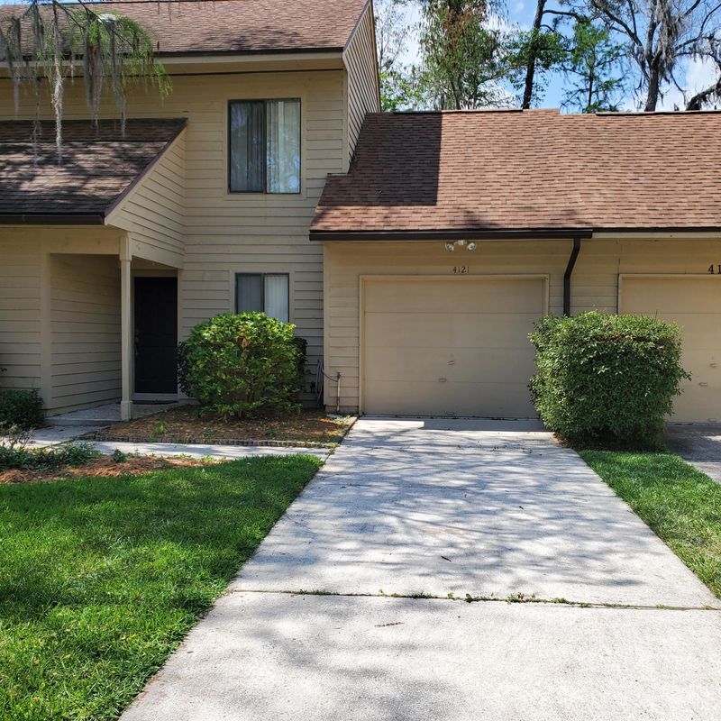 4121 Hanging Moss Ct, Jacksonville, FL 32257