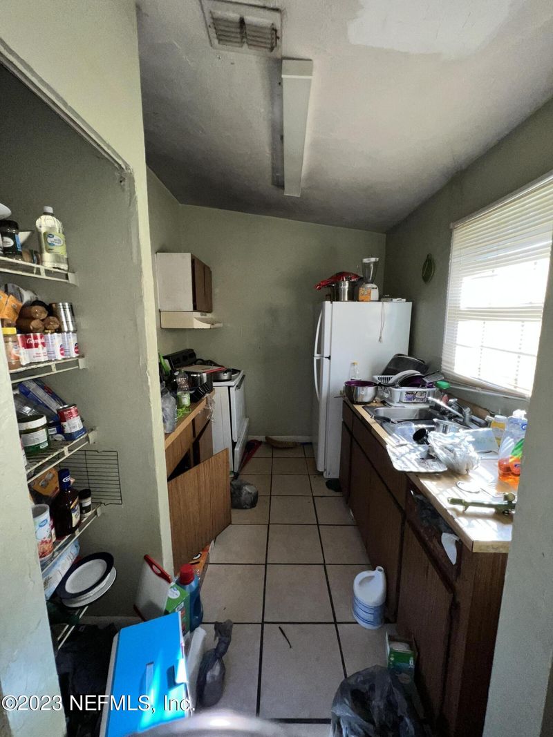 4125 Lorenzo Ct, Jacksonville, FL 32208