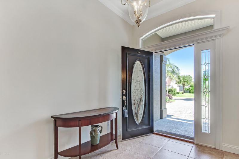 413 E Woodhaven Dr, Ponte Vedra Beach, FL 32082