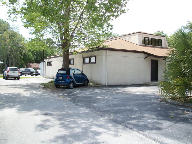 4131 University Blvd S #3, Jacksonville, FL 32216