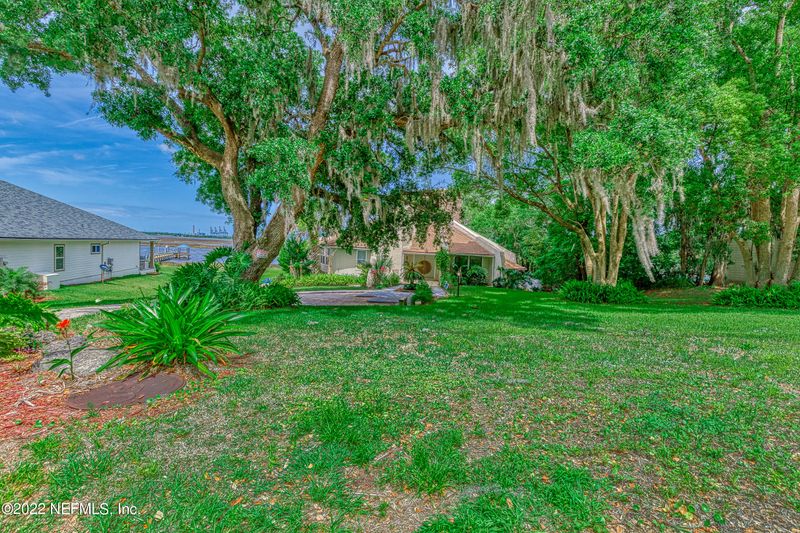 4143 Ferber Rd, Jacksonville, FL 32277