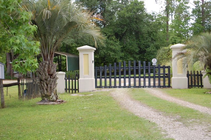 4145 American Way, Middleburg, FL 32068