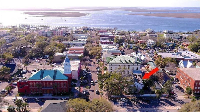 415 Centre St, Fernandina Beach, FL 32034