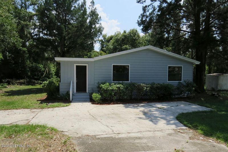 415 Cypress Ave, Green Cove Springs, FL 32043