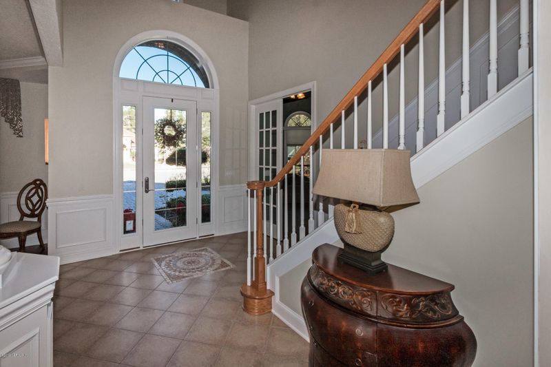 416 Labarre Ct, St Johns, FL 32259