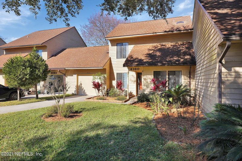 4160 Hanging Moss Ct, Jacksonville, FL 32257
