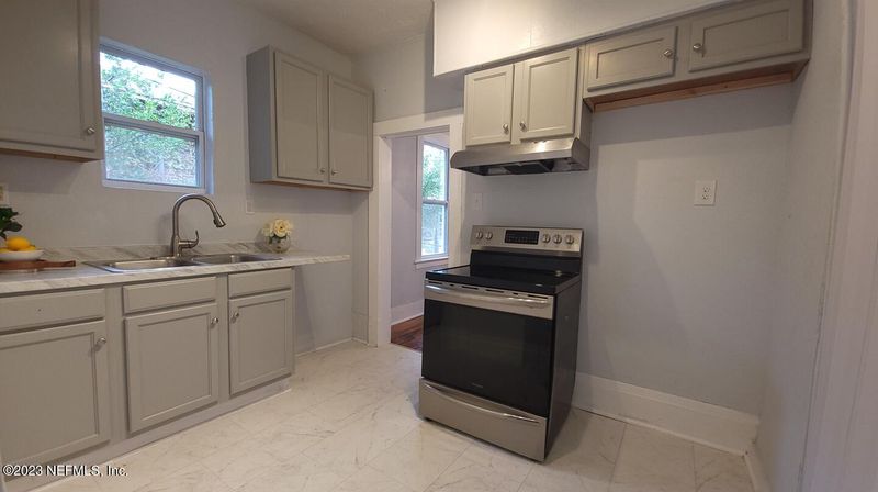 417 26th St W, Jacksonville, FL 32206