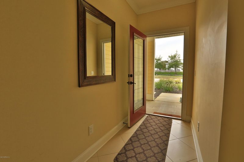 418 7th Ave N #4, Jacksonville Beach, FL 32250