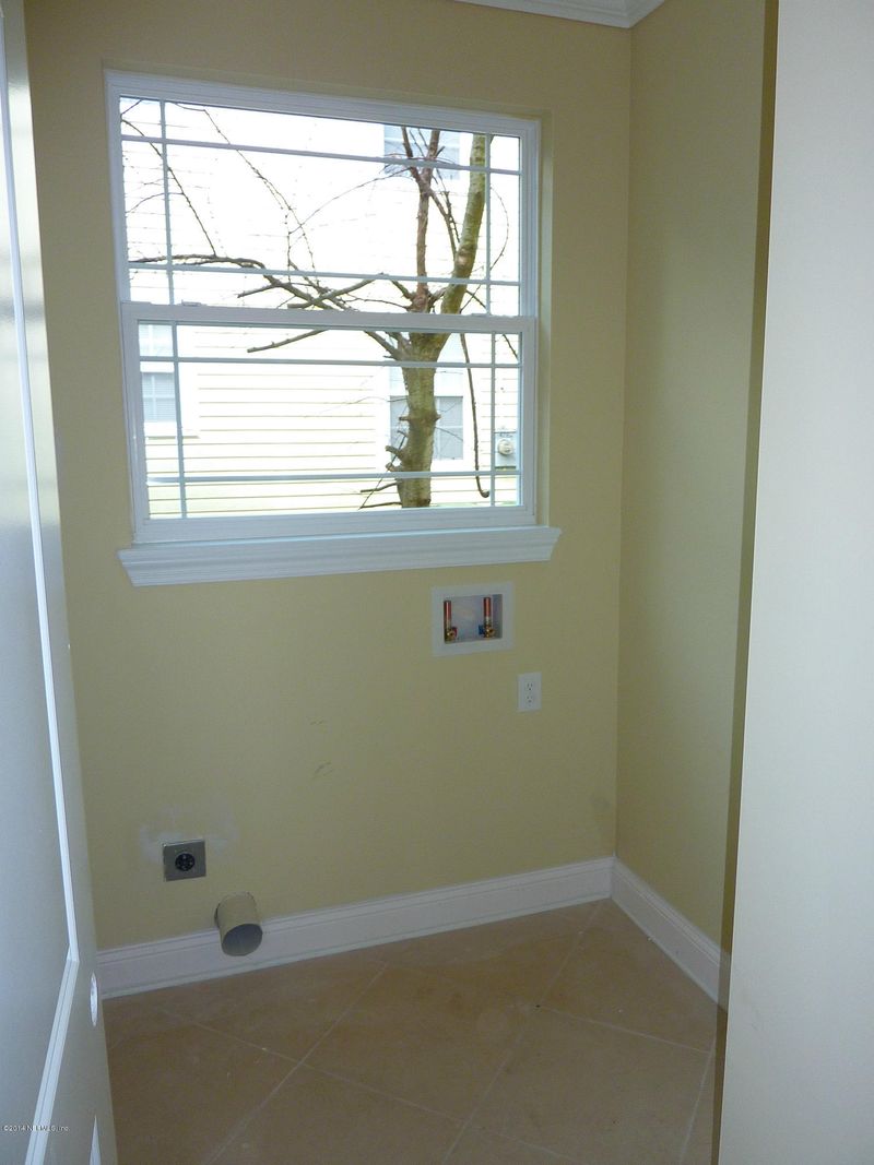 418 7th Ave N #TH 4, Jacksonville Beach, FL 32250