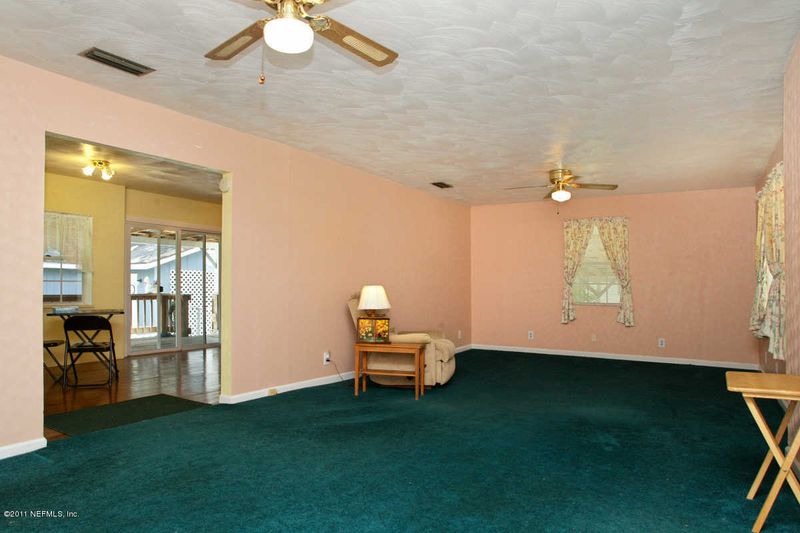 419 C College Dr, Middleburg, FL 32068