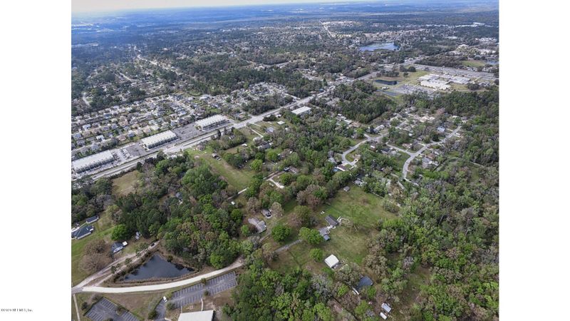 419 College Dr #D, Middleburg, FL 32068