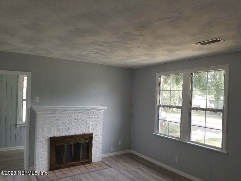 419 W 63rd St, Jacksonville, FL 32208