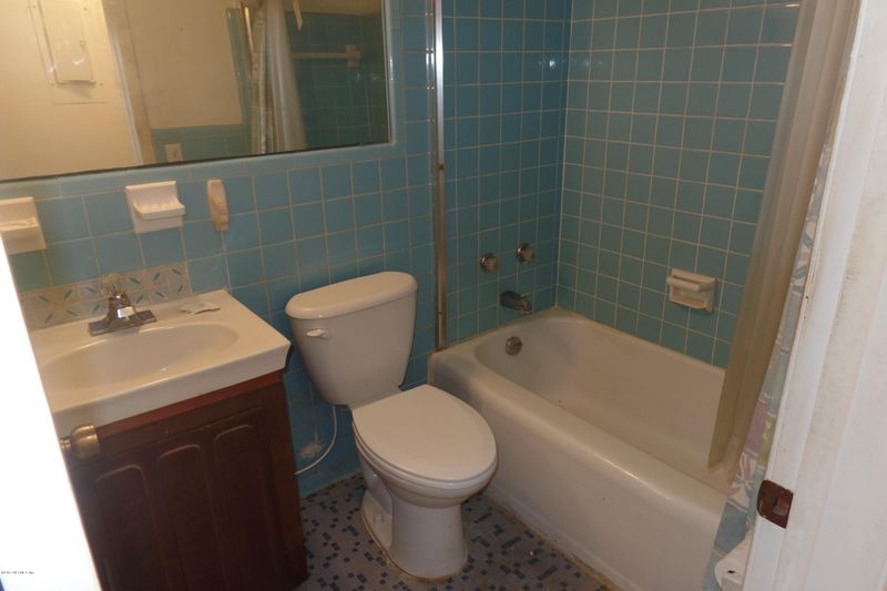 4192 Marianna Rd, Jacksonville, FL 32217