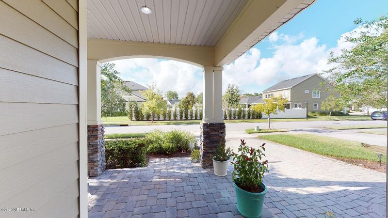 420 Waterfront Dr, St Johns, FL 32259