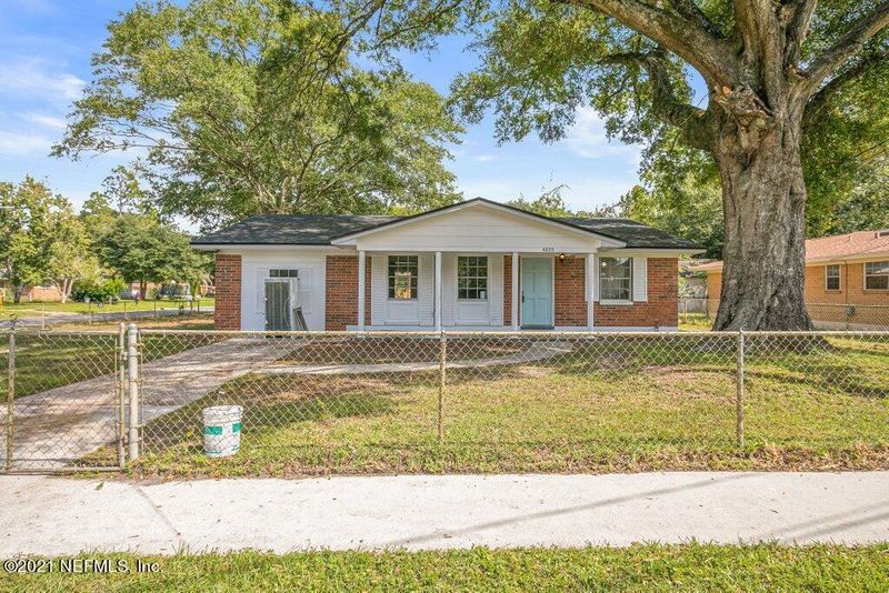 4205 Tiston Rd, Jacksonville, FL 32210