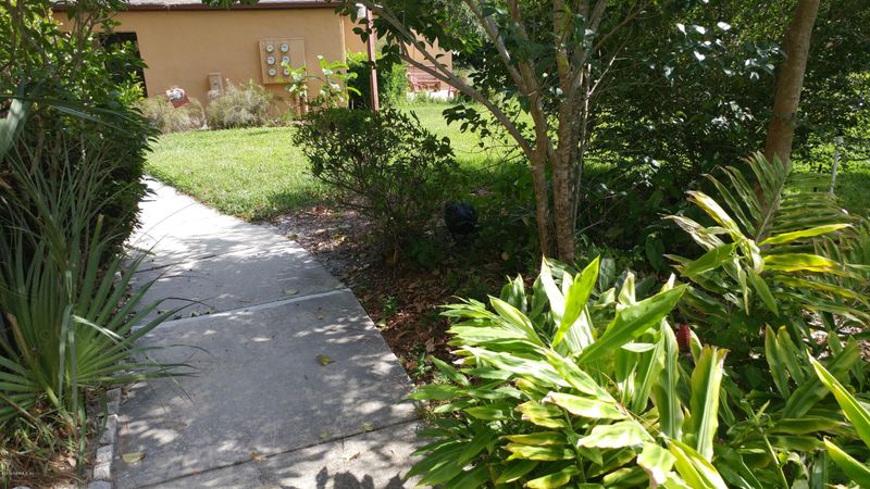 422 Overbrook Dr #106, Jacksonville, FL 32225
